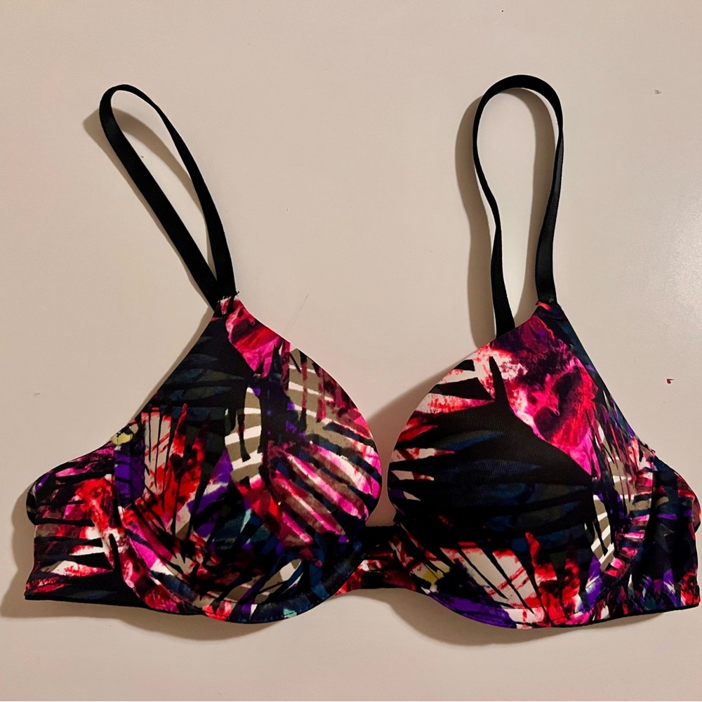 PINK by Victoria Secret: Bra in size 34A